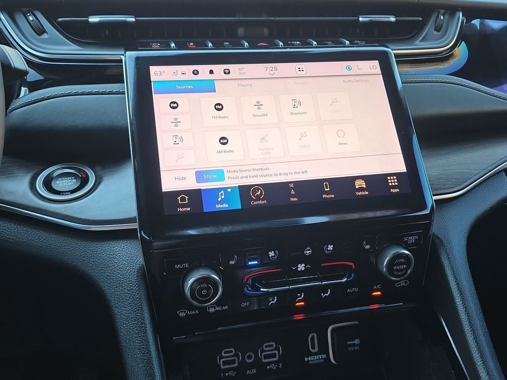 2022 Jeep Grand Cherokee Overland 4x2
