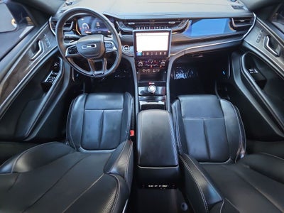 2022 Jeep Grand Cherokee Overland 4x2