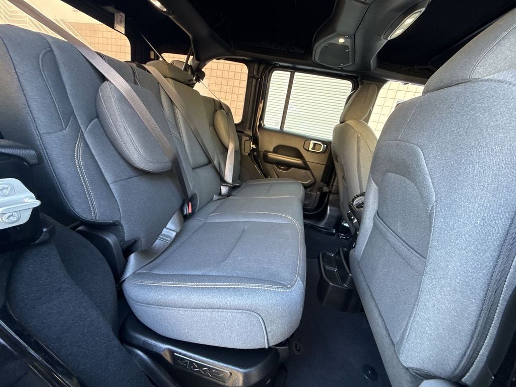2024 Jeep Wrangler 4xe Sahara 4xe