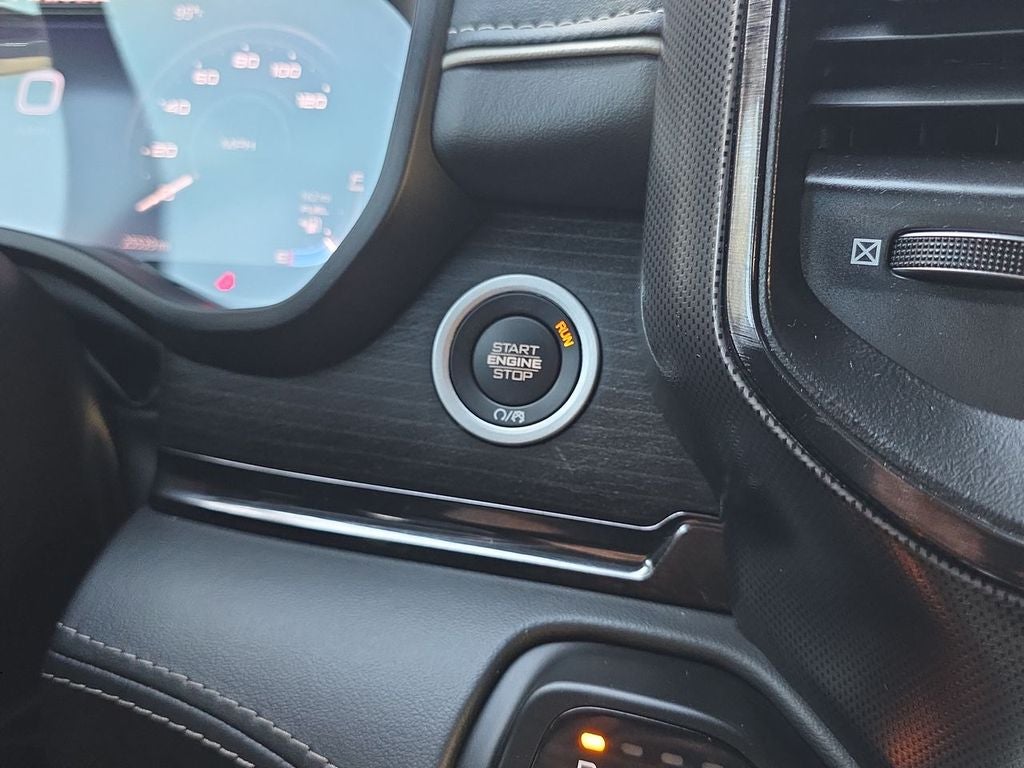 2023 RAM 1500 Limited