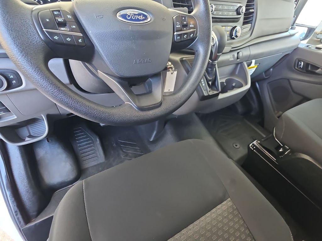 2025 Ford Transit Cargo Van Base