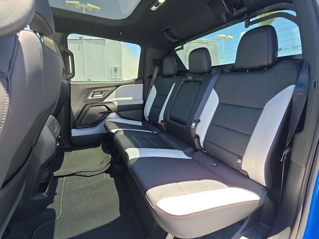 2025 Chevrolet Silverado EV RST - Max Range