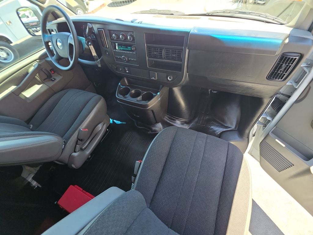 2024 Chevrolet Express Cargo 2500 WT