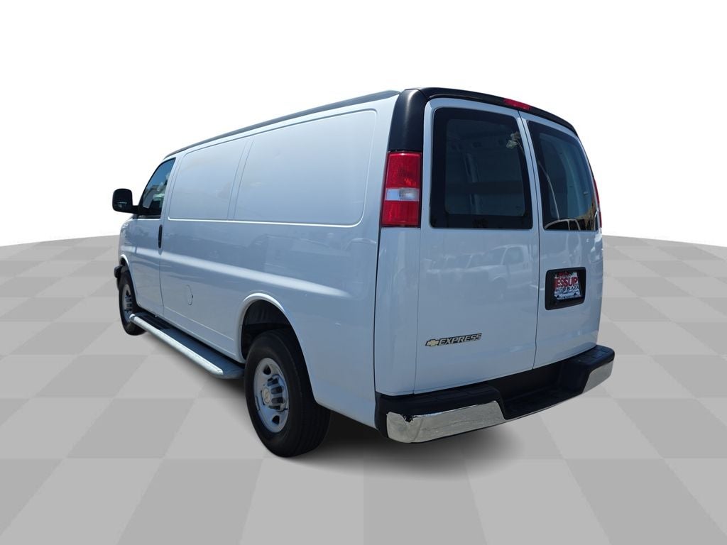 2024 Chevrolet Express Cargo 2500 WT