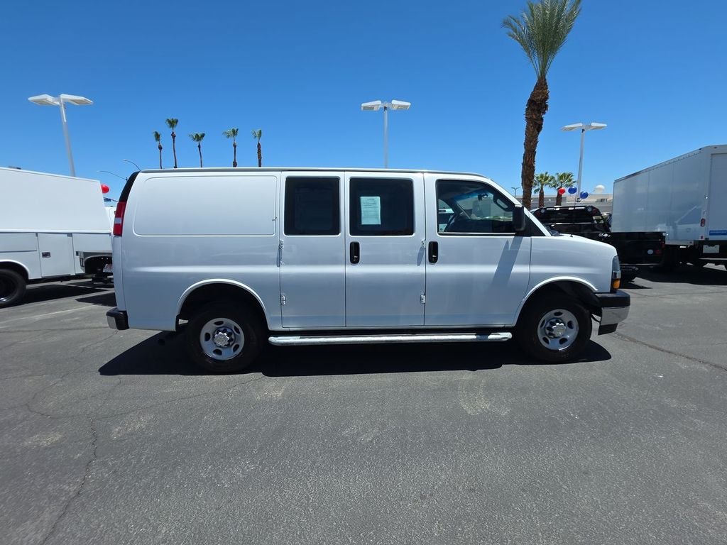 2024 Chevrolet Express Cargo 2500 WT