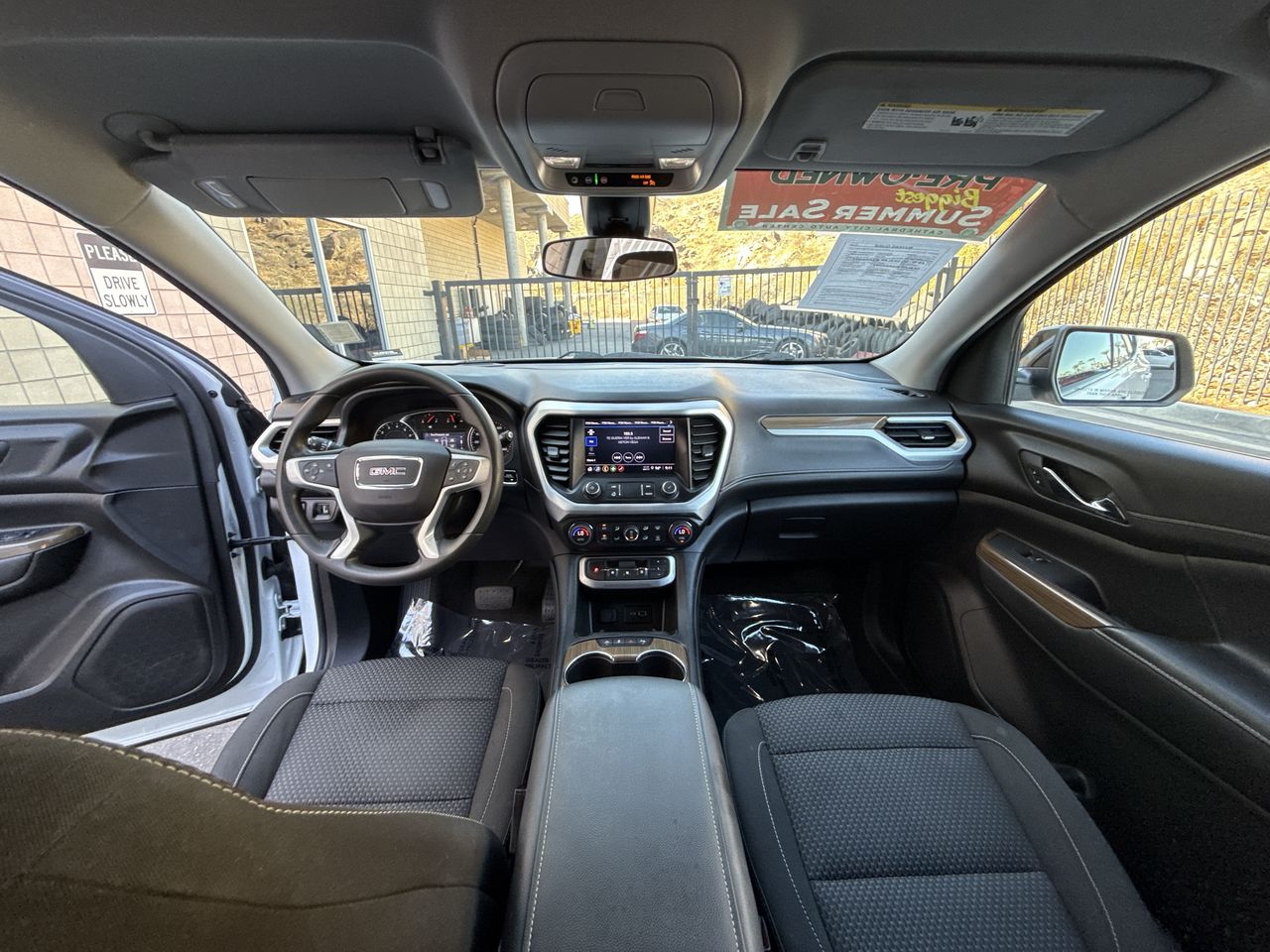 2023 GMC Acadia SLE