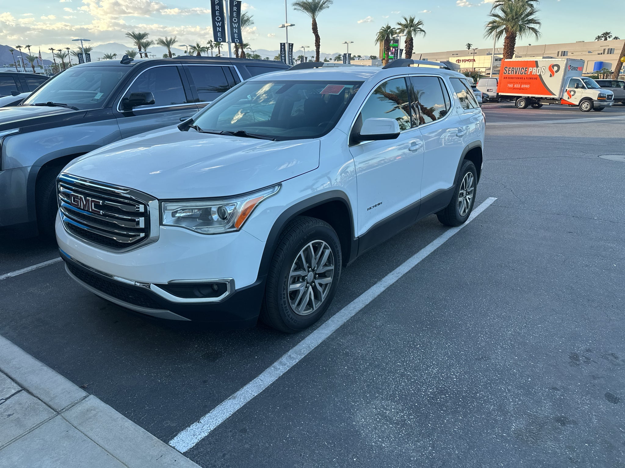 2019 GMC Acadia SLE