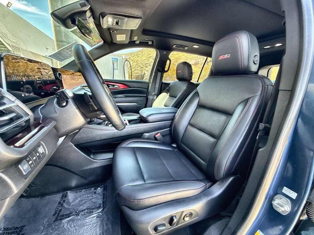 2025 Chevrolet Traverse Z71