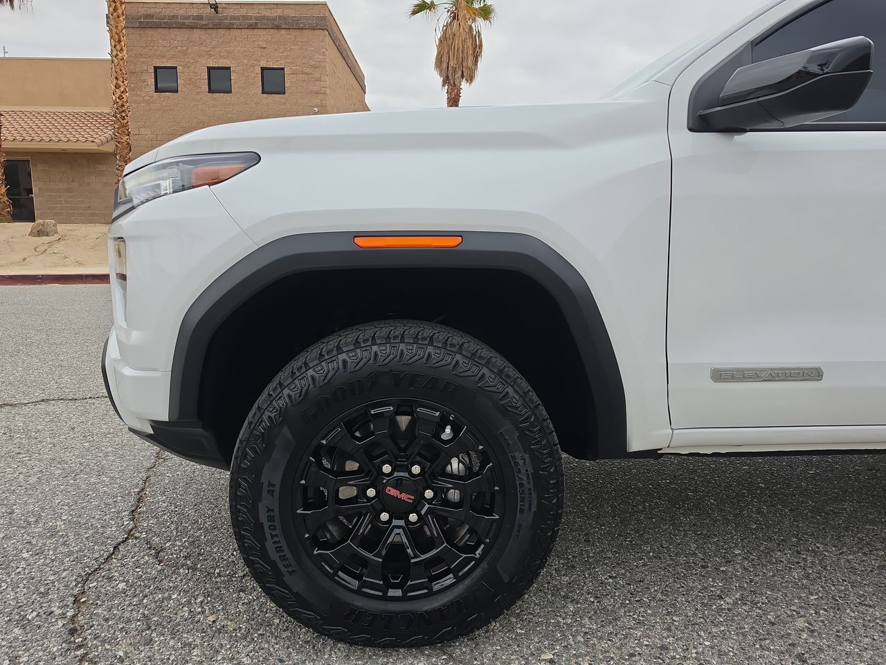 2026 GMC Canyon Elevation