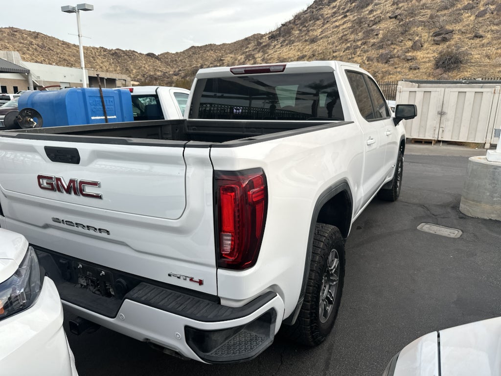 2025 GMC Sierra 1500 AT4