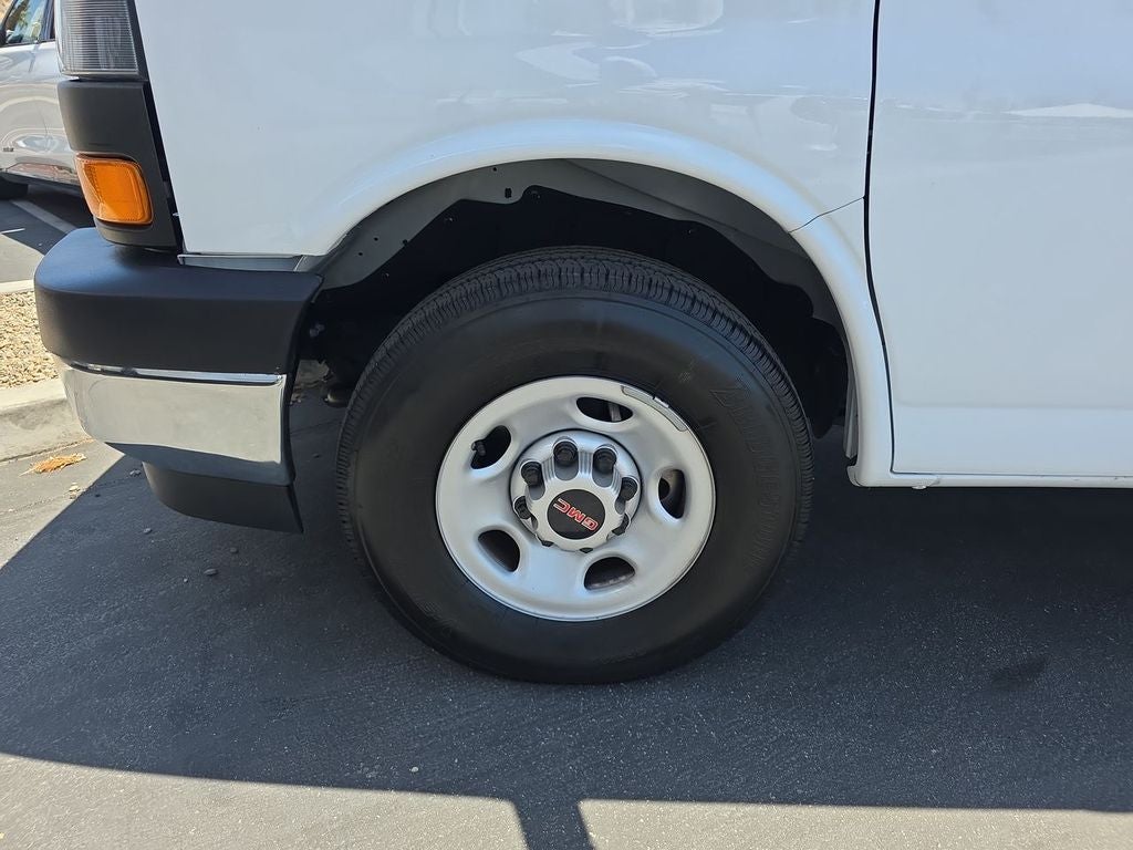 2024 GMC Savana Cargo 2500 Work Van