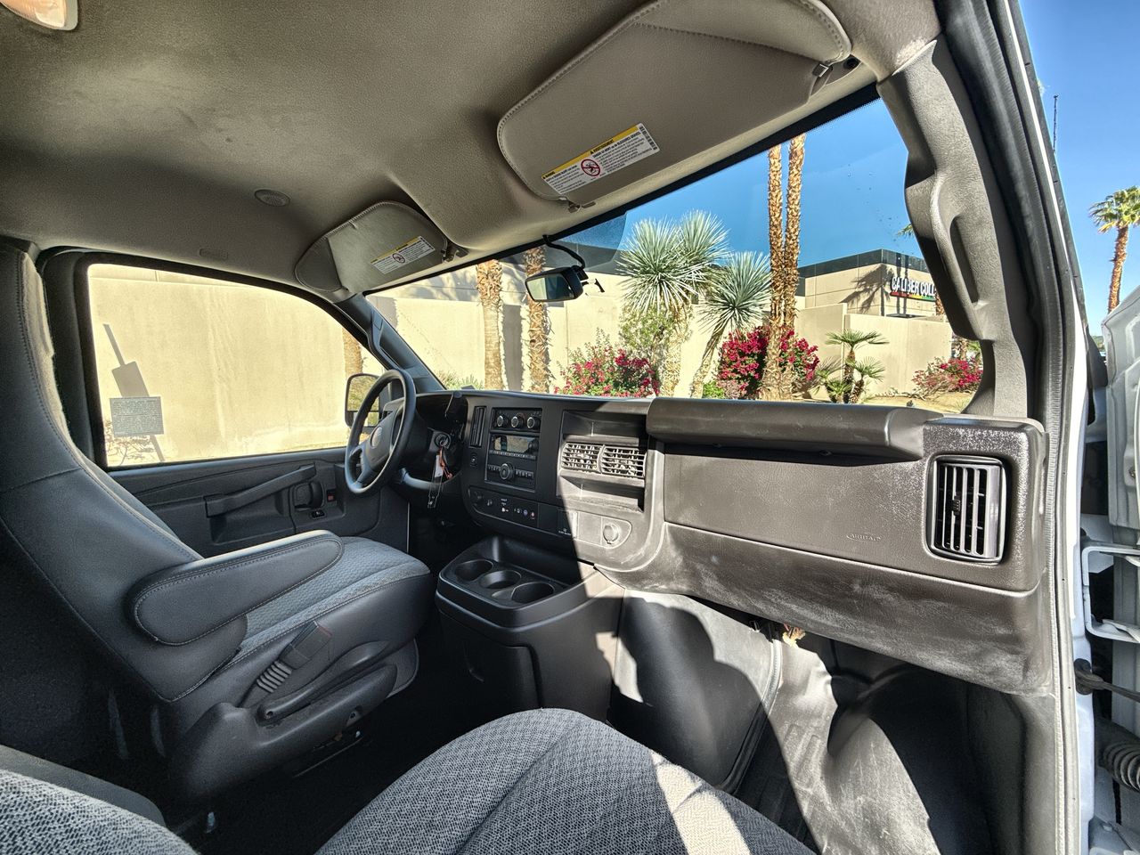 2024 GMC Savana Cargo 2500 Work Van