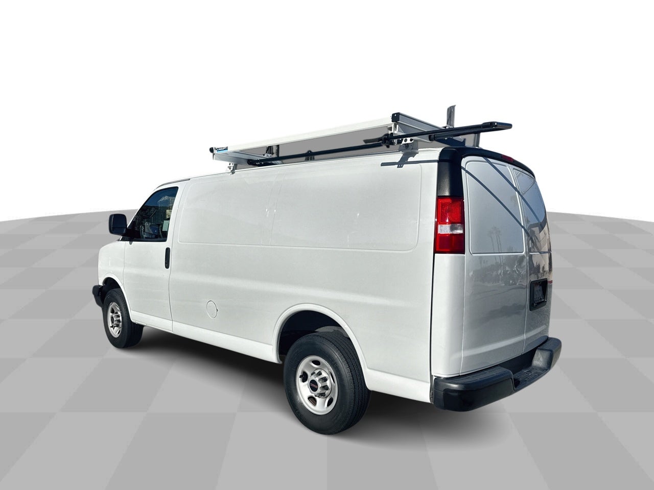 2024 GMC Savana Cargo 2500 Work Van