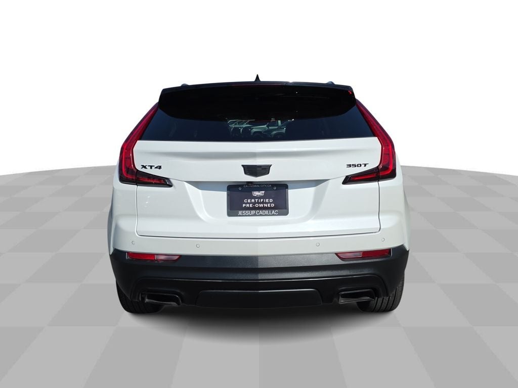 2023 Cadillac XT4 Premium Luxury
