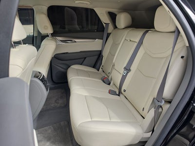 2022 Cadillac XT5 FWD Premium Luxury