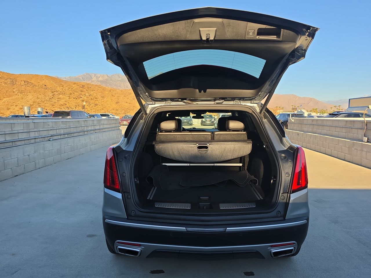 2023 Cadillac XT5 FWD Premium Luxury