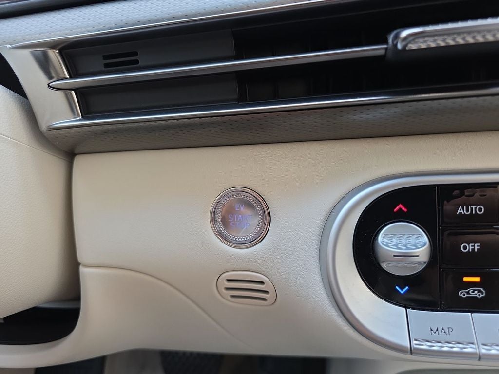 2023 Genesis GV60 Advanced