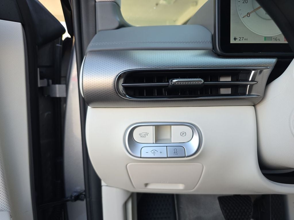 2023 Genesis GV60 Advanced
