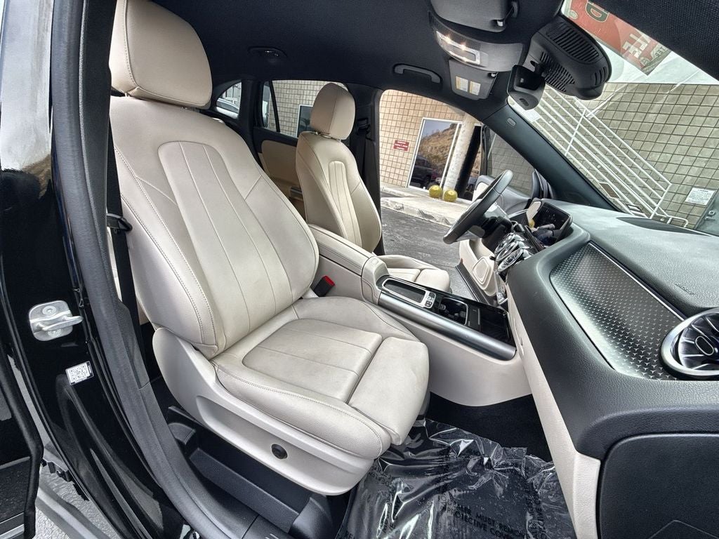 2025 Mercedes-Benz GLA 250 4MATIC®