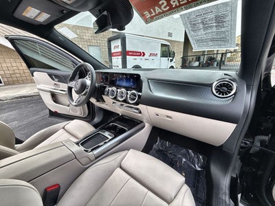 2025 Mercedes-Benz GLA 250 4MATIC®