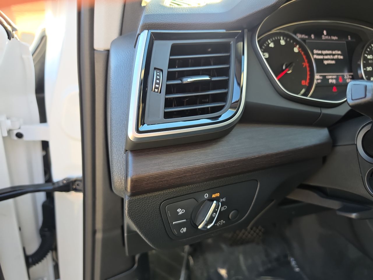 2023 Audi Q5 Premium 40 TFSI quattro S tronic