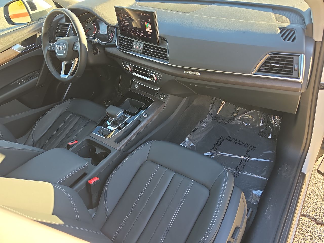 2023 Audi Q5 Premium 40 TFSI quattro S tronic