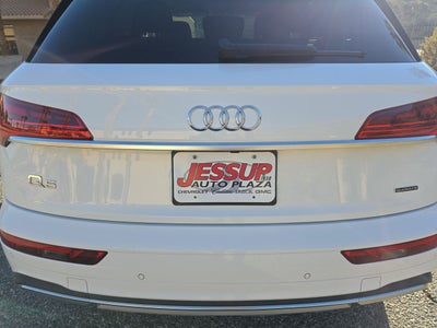 2023 Audi Q5 Premium 40 TFSI quattro S tronic