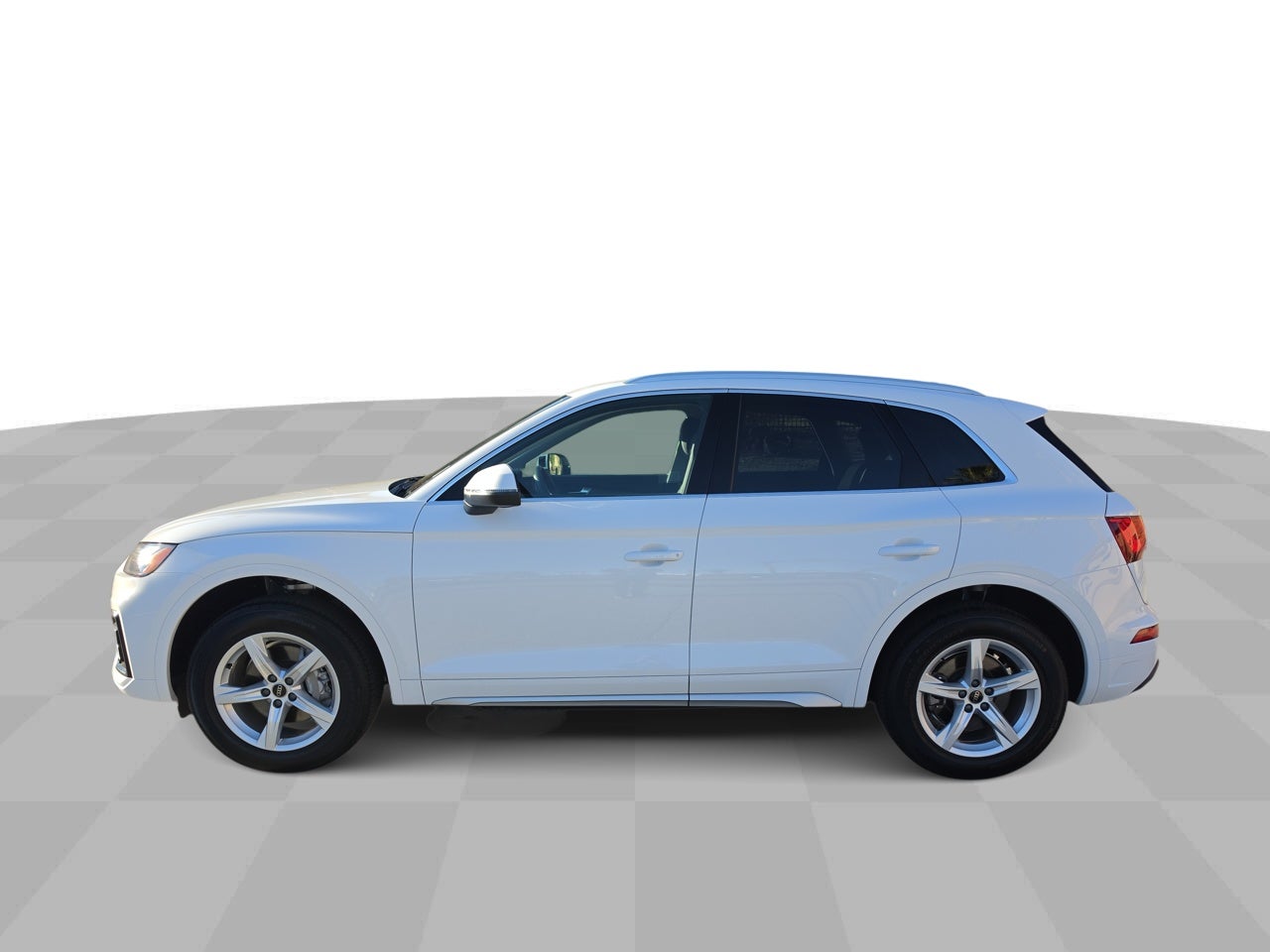 2023 Audi Q5 Premium 40 TFSI quattro S tronic