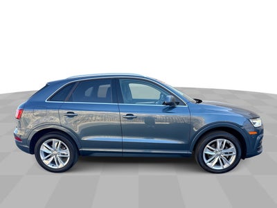 2017 Audi Q3 2.0T Premium