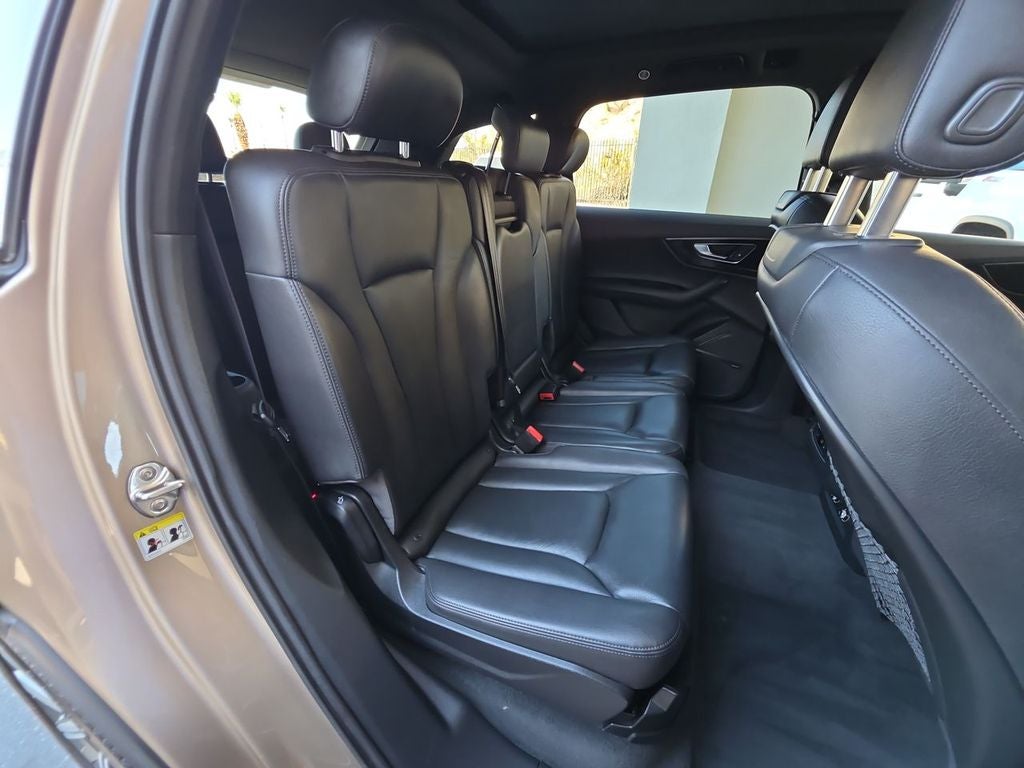 2019 Audi Q7 Premium Plus