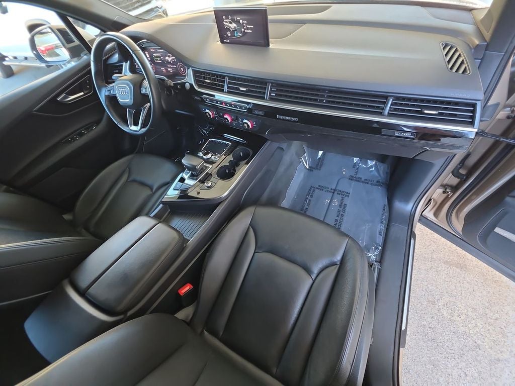 2019 Audi Q7 Premium Plus