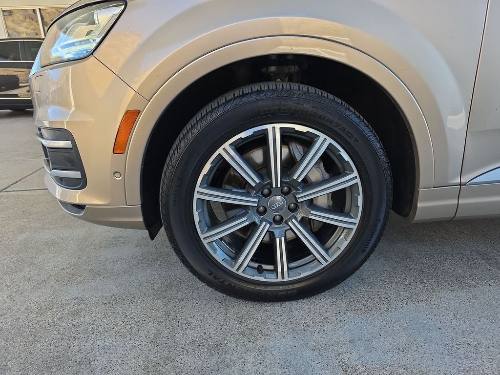 2019 Audi Q7 Premium Plus