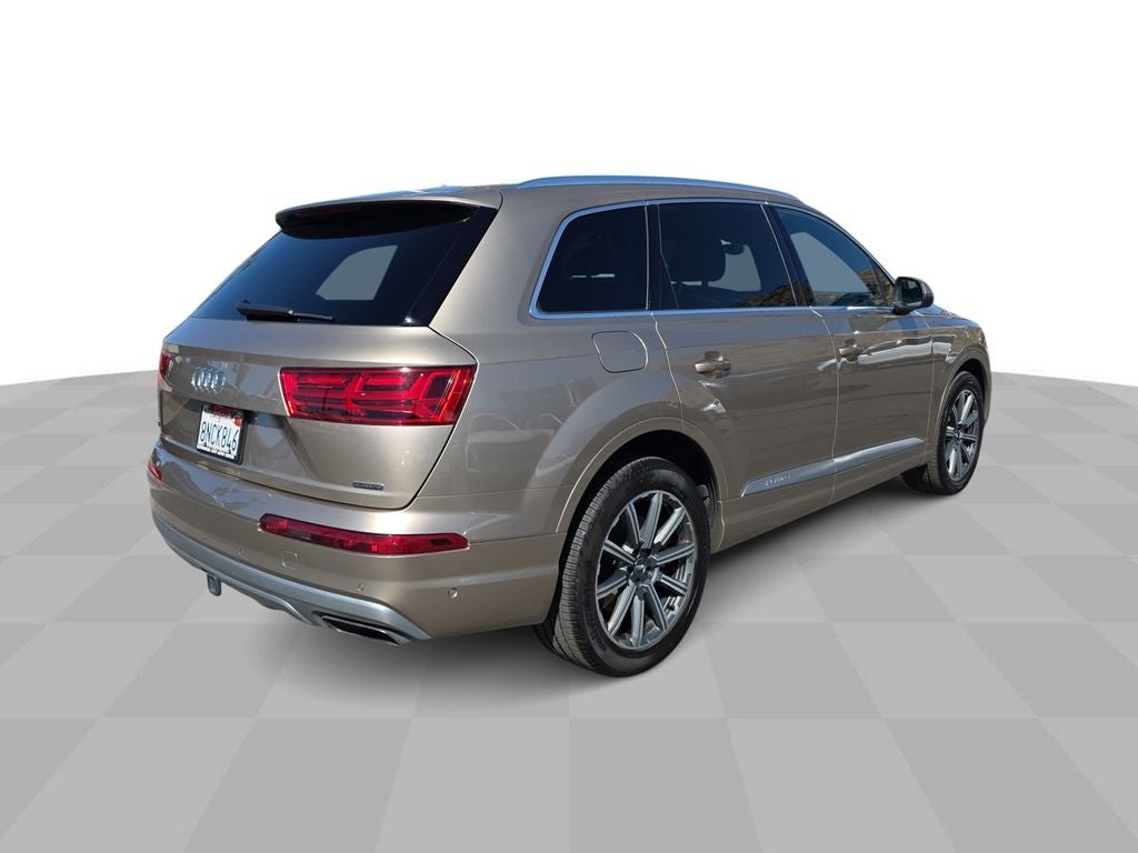 2019 Audi Q7 Premium Plus