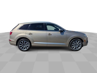2019 Audi Q7 Premium Plus