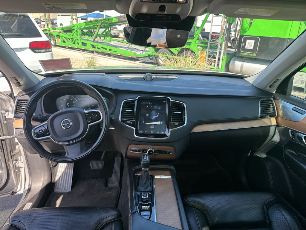 2019 Volvo XC90 T6 Inscription