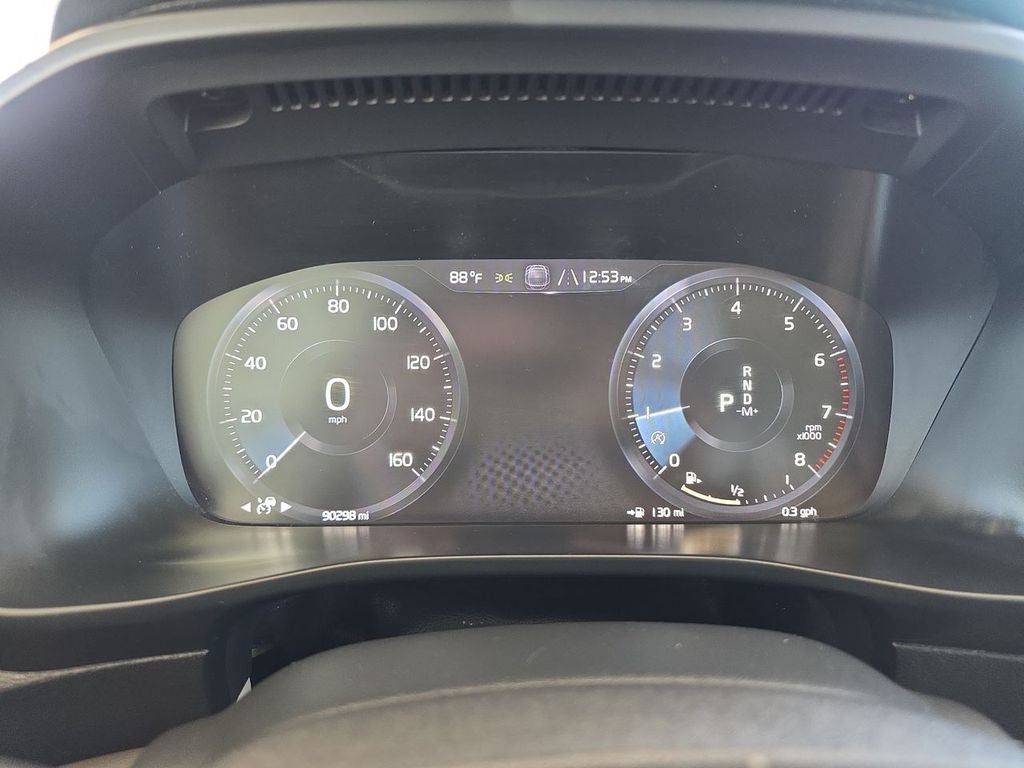 2019 Volvo XC40 Momentum