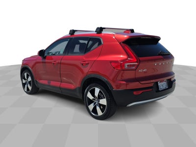 2019 Volvo XC40 Momentum