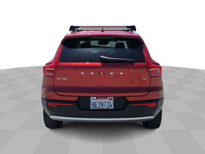 2019 Volvo XC40 Momentum