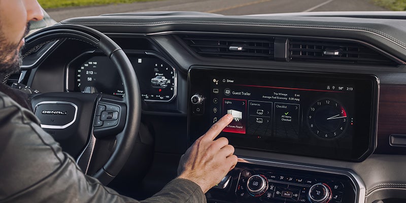 GMC Sierra 1500 touchscreen infotainment system